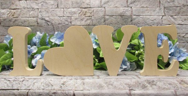 Standing LOVE with Heart